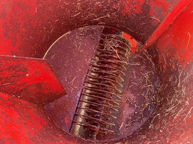 Hay/Forage/Livestock  Agrimetal Bale Chopper Photo